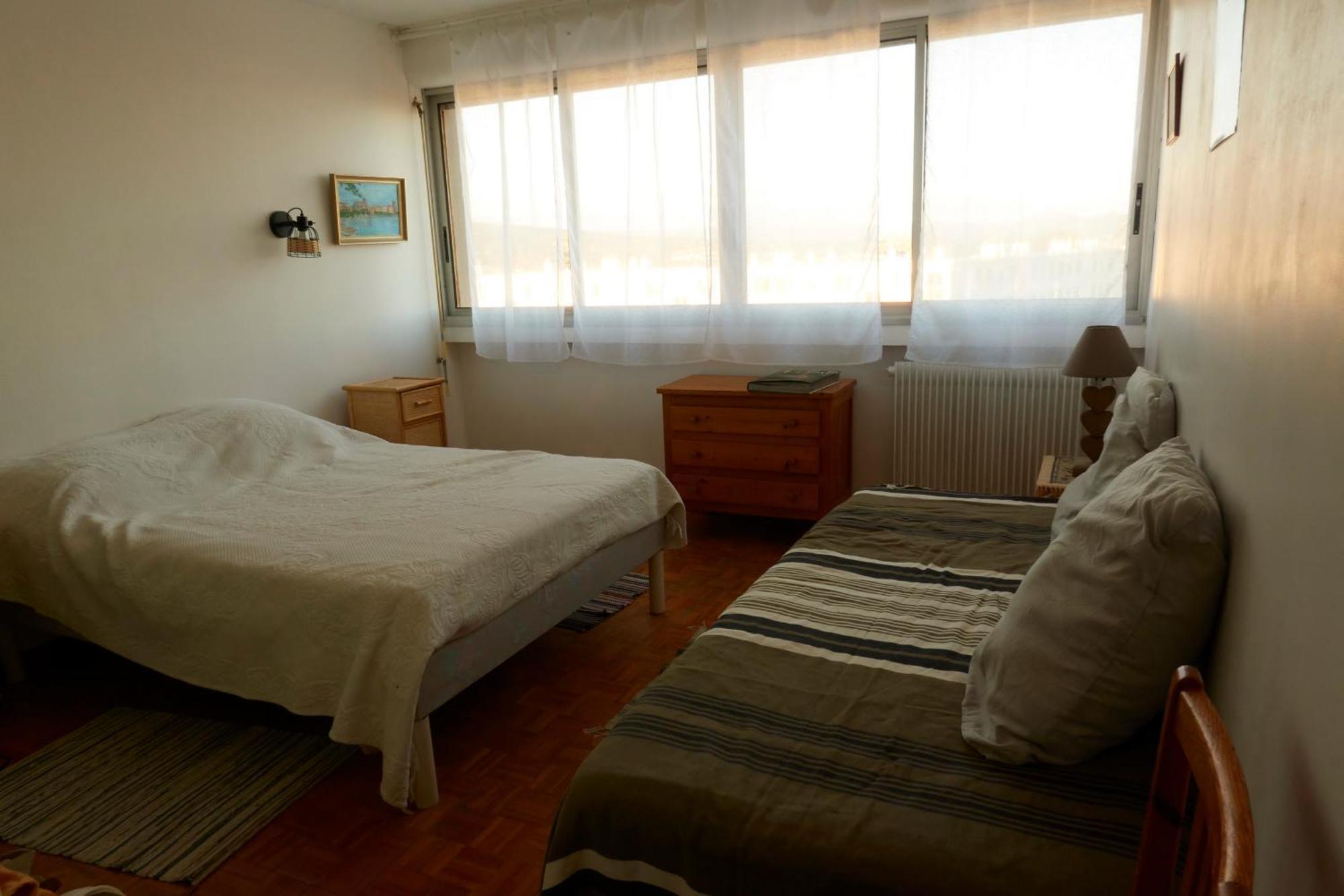 Belle Vue Mer Pour Ce T3 A La Ciotat Luaran gambar
